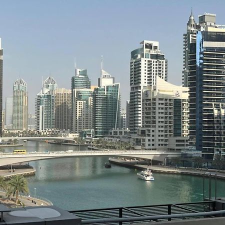 Luxurious 1 Bedroom Apartment In The Dubai Marina! Екстериор снимка